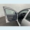 RENAULT LOGAN ZEN 1.0 - PRATA - 2024 Foto 6 (Miniatura)
