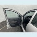 RENAULT LOGAN ZEN 1.0 - PRATA - 2025 Foto 6 (Miniatura)
