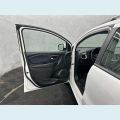 CHEVROLET SPIN PREMIER 1.8 (AUT.) - BRANCO - 2023 Foto 6 (Miniatura)
