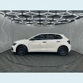 VOLKSWAGEN POLO TRACK 1.0 FLEX 12V 5P - BRANCO - 2023 Foto 6 (Miniatura)