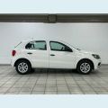 VOLKSWAGEN GOL 1.0 12V FLEX - BRANCO - 2023 Foto 6 (Miniatura)