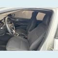 CHEVROLET ONIX LT 1.0 TURBO (AUT.) - BRANCO - 2023 Foto 6 (Miniatura)