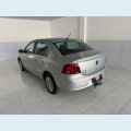 VOLKSWAGEN VOYAGE 1.0 MI 8V FLEX 4P MANUAL - PRATA - 2010 Foto 7 (Miniatura)