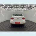 VOLKSWAGEN VOYAGE 1.6 FLEX MANUAL 4P - BRANCO - 2022 Foto 7 (Miniatura)