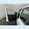 FIAT UNO ATTRACTIVE 1.0 FLEX MANUAL 4P - BRANCO - 2021 Foto 7 (Miniatura)