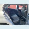 VOLKSWAGEN VOYAGE TRENDLINE 1.0 MPI FLEX MANUAL 4P - PRATA - 2017 Foto 7 (Miniatura)