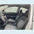 NISSAN VERSA V-DRIVE 1.0 12V FLEX MANUAL 4P - BRANCO - 2021 Foto 7 (Miniatura)