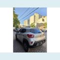 RENAULT KWID FLEX MANUAL 4P - PRATA - 2024 Foto 7 (Miniatura)
