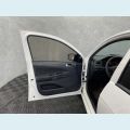 VOLKSWAGEN VOYAGE TRENDLINE 1.6 FLEX MANUAL 4P - BRANCO - 2018 Foto 7 (Miniatura)