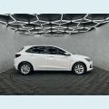 CHEVROLET ONIX LT 1.0 FLEX MANUAL 4P - BRANCO - 2023 Foto 7 (Miniatura)