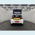 FIAT FIAT MOBI LIKE 1.0 FLEX MANUAL 4P - BRANCO - 2021 Foto 7 (Miniatura)