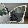 RENAULT LOGAN ZEN 1.0 - PRATA - 2025 Foto 7 (Miniatura)