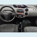 TOYOTA ETIOS 1.3 X 16V FLEX 4P MANUAL - PRATA - 2013 Foto 8 (Miniatura)