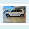 VOLKSWAGEN POLO 1.0 170 TSI COMFORTLINE AUT. - INDEFINIDA - 2023 Foto 8 (Miniatura)
