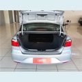VOLKSWAGEN VOYAGE 1.6 MSI TOTALFLEX TRENDLINE 4P MANUAL - PRATA - 2018 Foto 8 (Miniatura)
