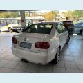VOLKSWAGEN POLO SEDAN 2.0 8V (COMFORTLINE) 4P - BRANCO - 2013 Foto 8 (Miniatura)