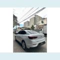 CHEVROLET ONIX - BRANCO - 2023 Foto 8 (Miniatura)