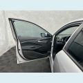 CHEVROLET ONIX LT 1.0 FLEX MANUAL 4P - PRATA - 2022 Foto 8 (Miniatura)