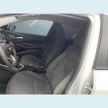 CHEVROLET ONIX LT 1.0 TURBO FLEX MANUAL 4P - BRANCO - 2023 Foto 8 (Miniatura)