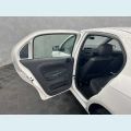 VOLKSWAGEN VOYAGE 1.0 MPI FLEX MANUAL 4P - BRANCO - 2023 Foto 8 (Miniatura)