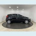 FORD FIESTA SE 1.6 16V FLEX MANUAL 4P - PRETO - 2017 Foto 8 (Miniatura)