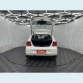 VOLKSWAGEN GOL 1.0 12V FLEX MANUAL 4P - BRANCO - 2023 Foto 8 (Miniatura)