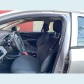 CHEVROLET ONIX JOY 1.0 FLEX MANUAL 4P - PRATA - 2018 Foto 8 (Miniatura)