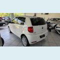 VOLKSWAGEN FOX 1.0 8V FLEX MANUAL 4P - BRANCO - 2014 Foto 8 (Miniatura)