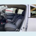 NISSAN VERSA V-DRIVE 1.0 12V FLEX MANUAL 4P - BRANCO - 2021 Foto 8 (Miniatura)
