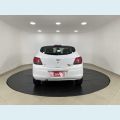 CHEVROLET ONIX LT 1.4 FLEX MANUAL 4P - BRANCO - 2016 Foto 8 (Miniatura)