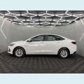 CHEVROLET ONIX PLUS LTZ TURBO 1.0 FLEX AUT. 4P - BRANCO - 2022 Foto 8 (Miniatura)