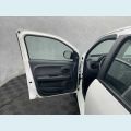FIAT MOBI LIKE 1.0 FLEX MANUAL 4P - BRANCO - 2022 Foto 8 (Miniatura)