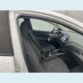 CHEVROLET ONIX PLUS LT 1.0 - BRANCO - 2024 Foto 8 (Miniatura)