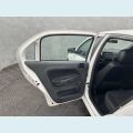 VOLKSWAGEN GOL 1.0 12V FLEX - BRANCO - 2022 Foto 8 (Miniatura)