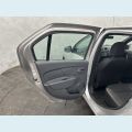 RENAULT LOGAN ZEN 1.0 - PRATA - 2024 Foto 8 (Miniatura)