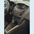 FORD FOCUS 2.0 SE 16V FLEX 4P POWERSHIFT - BRANCO - 2018 Foto 9 (Miniatura)