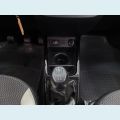 RENAULT KWID 1.0 12V SCE FLEX INTENSE MANUAL - BRANCO - 2022 Foto 9 (Miniatura)