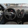 VOLKSWAGEN VOYAGE 1.0 MI 8V FLEX 4P MANUAL - CINZA - 2013 Foto 9 (Miniatura)