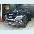 TOYOTA HILUX SW4 2.8 SRX DIAMOND 4X4 7 LUGARES 16V TURBO INTERCOOLER DIESEL 4P AUT. - N/D - 2019 Foto 9 (Miniatura)