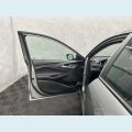 CHEVROLET ONIX LT 1.0 TURBO - PRATA - 2024 Foto 9 (Miniatura)