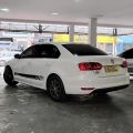 VOLKSWAGEN JETTA 2.0 - BRANCO - 2012 Foto 9 (Miniatura)