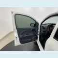 FIAT UNO VIVACE 1.0 8V FLEX 4P - BRANCO - 2013 Foto 9 (Miniatura)