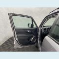 JEEP RENEGADE LONGITUDE 1.3 TURBO 4X2 - PRATA - 2022 Foto 9 (Miniatura)