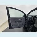 VOLKSWAGEN FOX 1.0 TEC (FLEX) 2P - PRETO - 2014 Foto 9 (Miniatura)