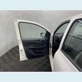 FIAT UNO ATTRACTIVE 1.0 8V FLEX MANUAL 4P - BRANCO - 2019 Foto 9 (Miniatura)