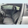 VOLKSWAGEN FOX TEC 1.0 FLEX MANUAL 4P - PRATA - 2013 Foto 9 (Miniatura)