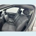 RENAULT LOGAN EXPRESSION 1.6 8V FLEX MANUAL 4P - PRATA - 2009 Foto 9 (Miniatura)