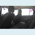 FIAT UNO VIVACE CELEB. 1.0 8V FLEX AUT. 4P - PRETO - 2016 Foto 9 (Miniatura)