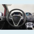 FORD FIESTA SE 1.6 16V FLEX MANUAL 4P - VERMELHO - 2018 Foto 9 (Miniatura)