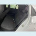CHEVROLET ONIX LT 1.0 TURBO FLEX MANUAL 4P - BRANCO - 2023 Foto 9 (Miniatura)